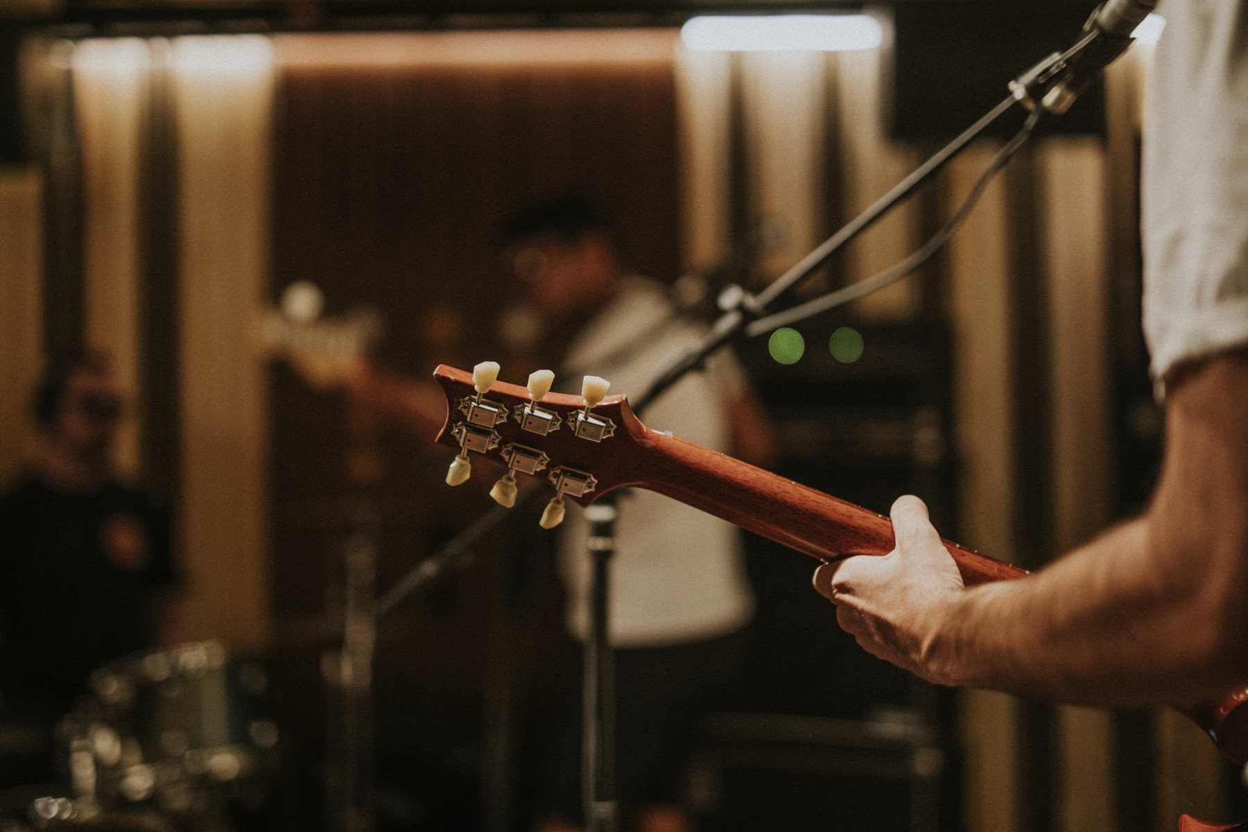musician playing guitar background, aesthetic photography